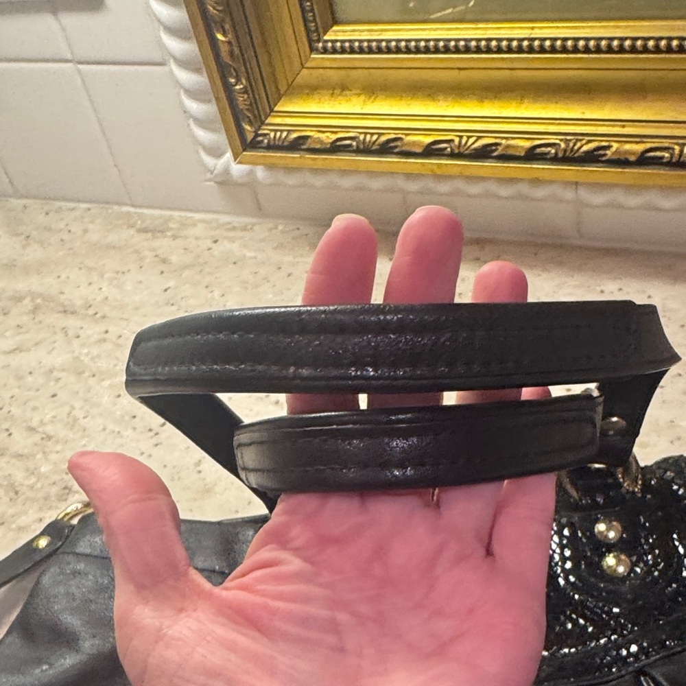Coach Black Leather Shoulder Bag - Picture 12 of 16